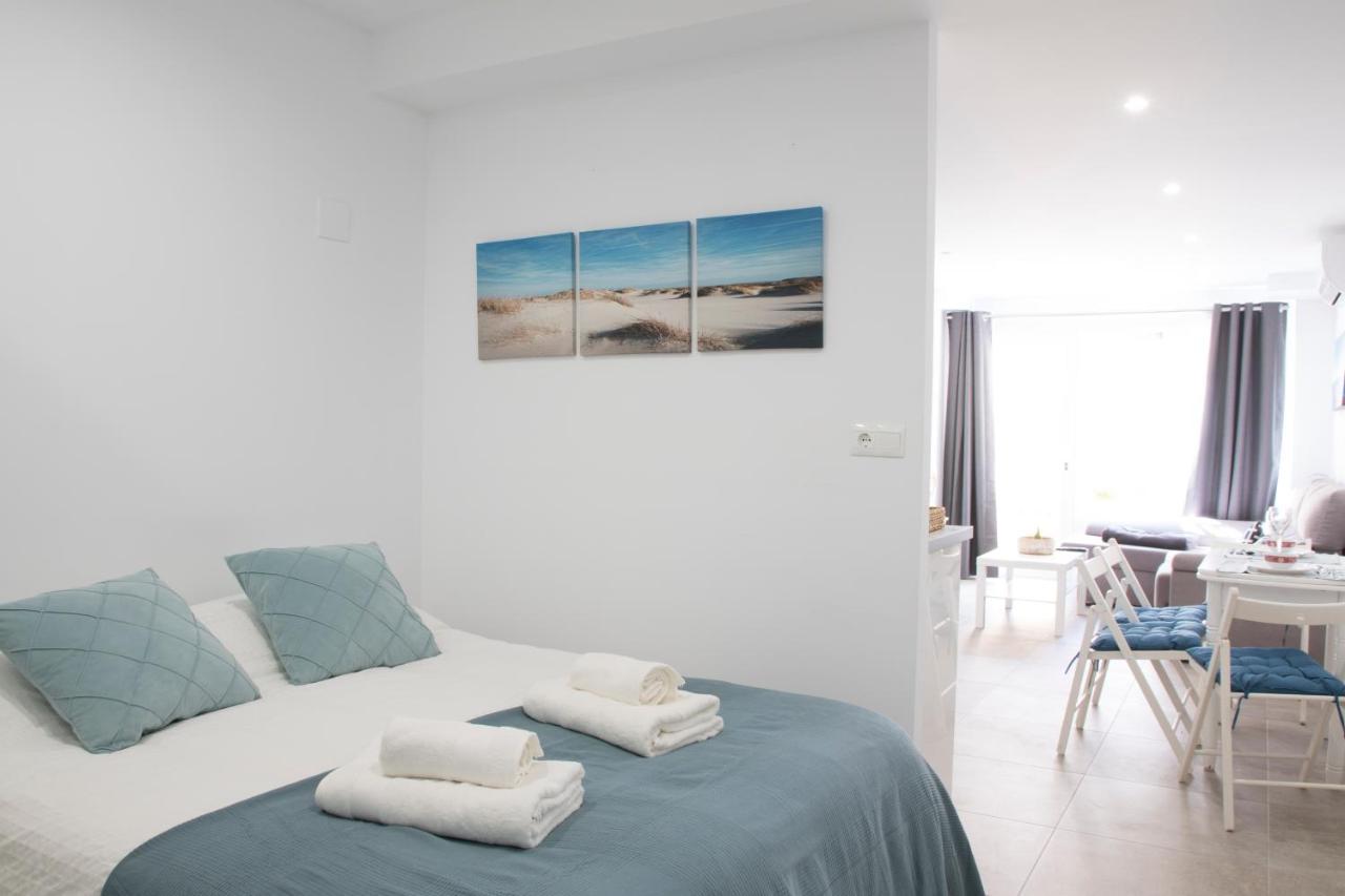 Apartamento Sea Iruhouse Málaga Exterior foto